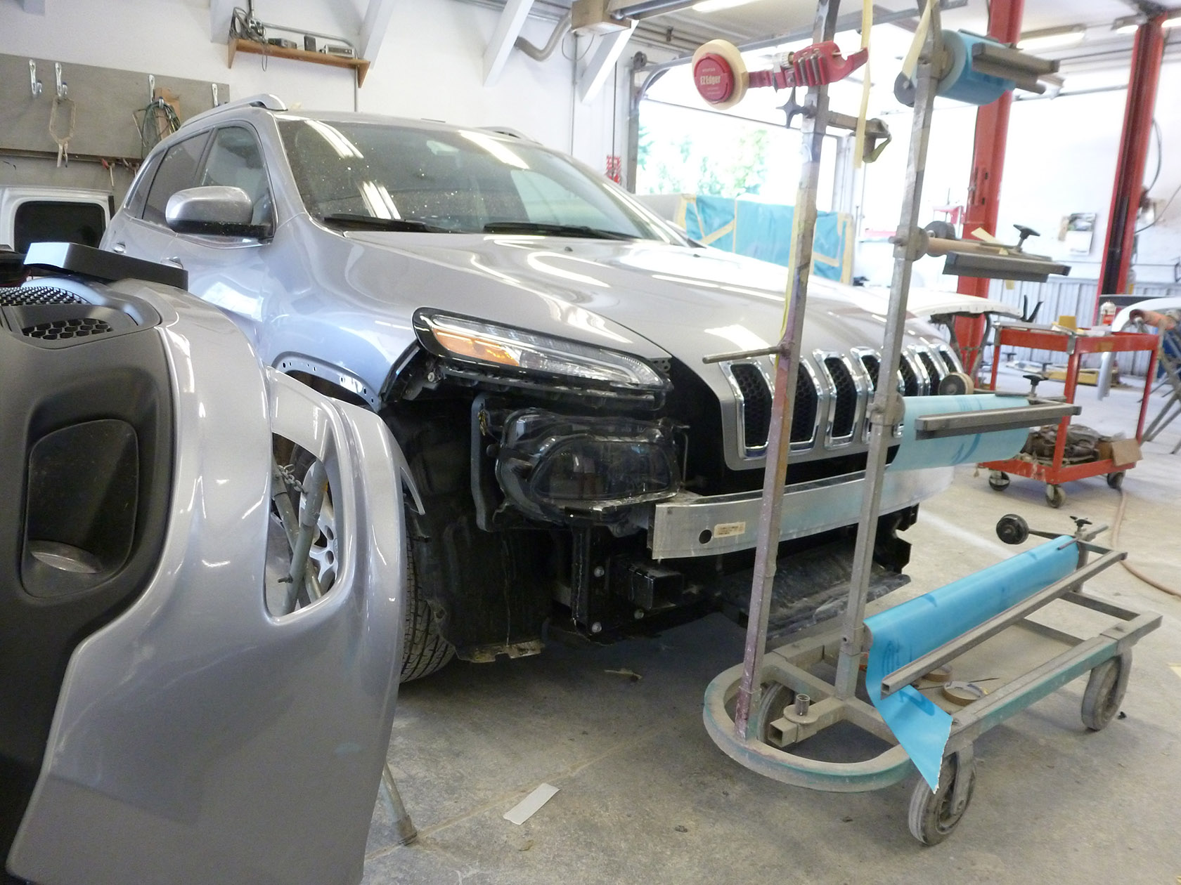photo of car being repaired